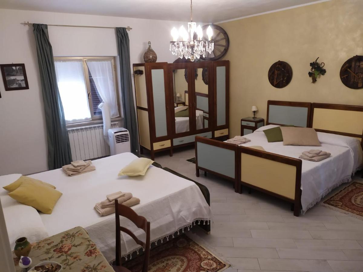 La Terra Di Mingo Bed and Breakfast Vado Ligure Buitenkant foto
